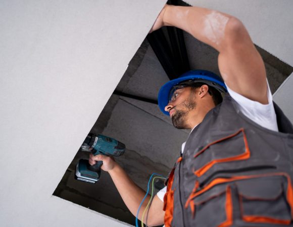 AEP dépannage d'un climatiseur par un technicien